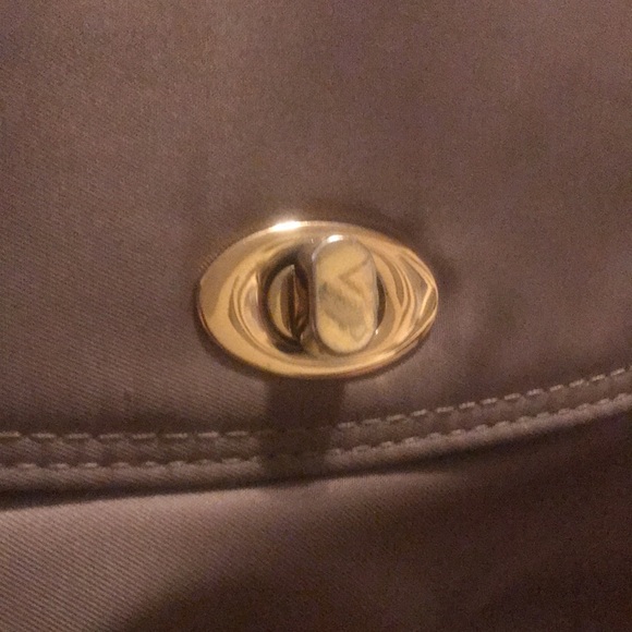 NWOT, Travelon Anti-theft RFID backpack . - Picture 11 of 14